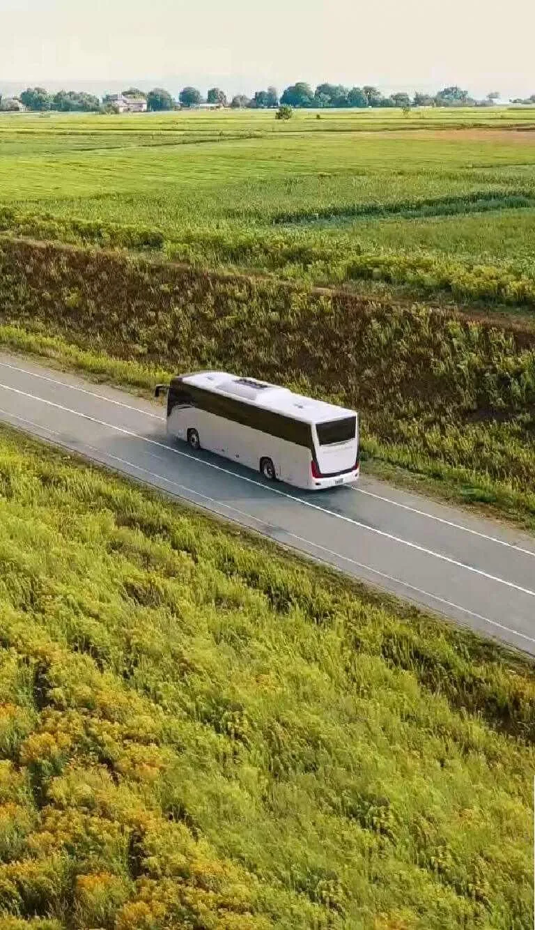 Home - Banner - Buses Yutong